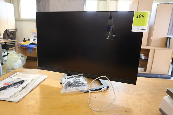 1 x Philips Bildschirm